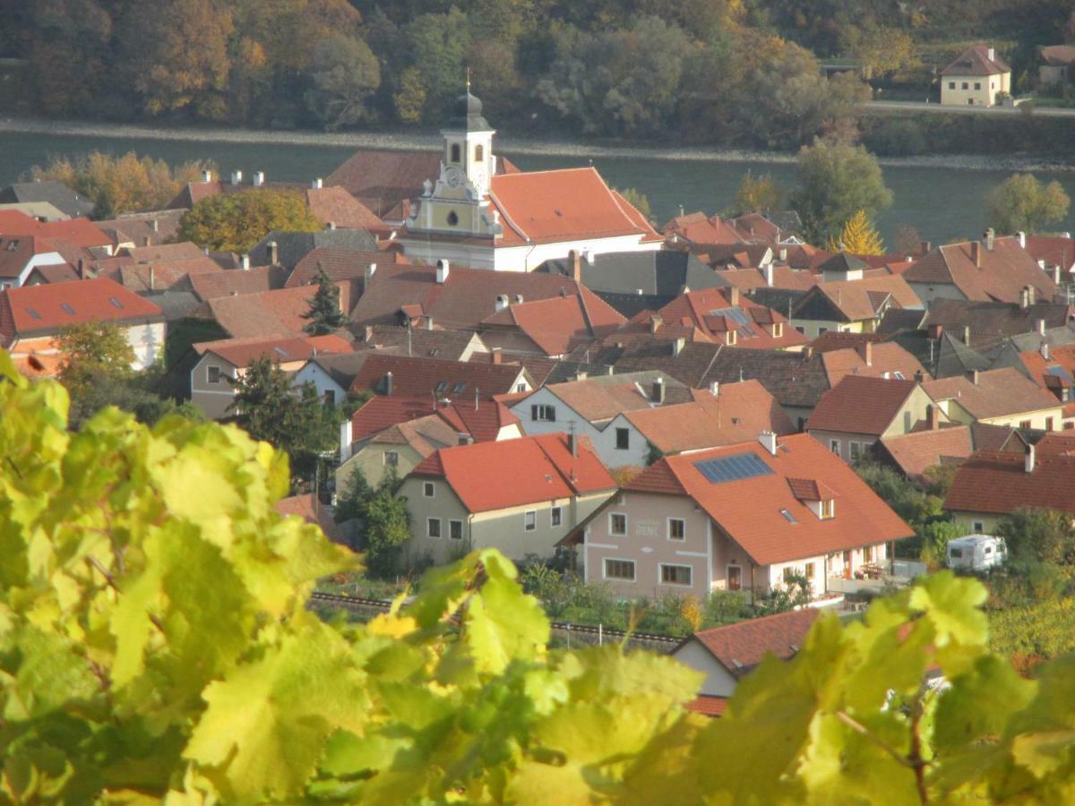 Wösendorf Gaestehaus Rudolf U. Sandra Denk מראה חיצוני תמונה